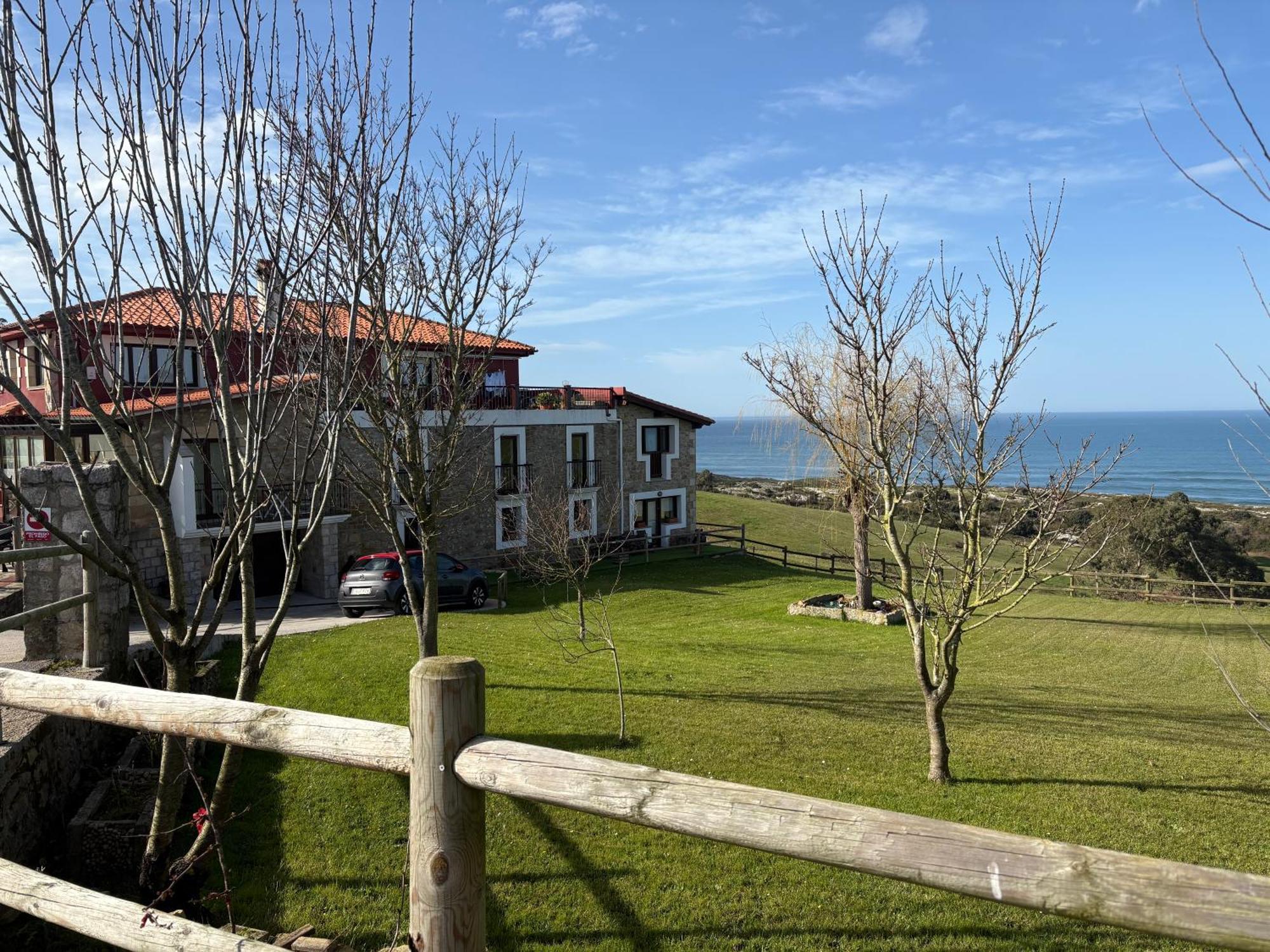 Posada Punta Linera San Vicente De La Barquera Extérieur photo